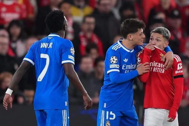 半岛体育-维尼修斯法？不让球员捂嘴说话？这一条真的有难度