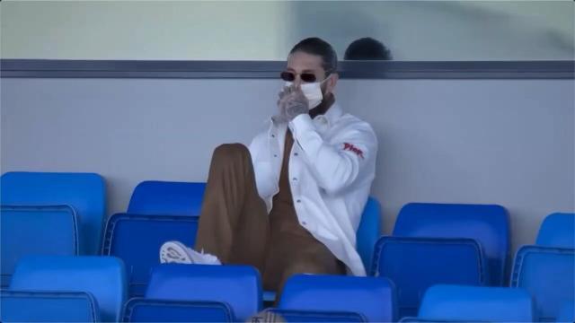 半岛体育-皇马卫冕悬了 少打一人遭逆转，怪裁判or怪米利唐？