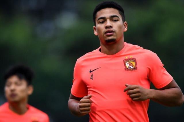 半岛体育娱乐-【问答】国足归化什么类型的球员更靠谱？